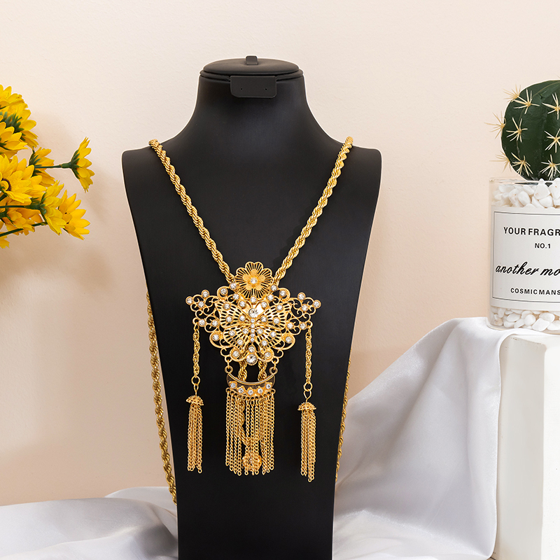 Ethnic Fashion Jewellery - สร้อยคอจี้ผีเสื้อประดับเพชรแบบวินเทจ หลายชั้น พู่ห้อยสีทอง สไตล์โบฮีเมียน สำหรับเทศกาล