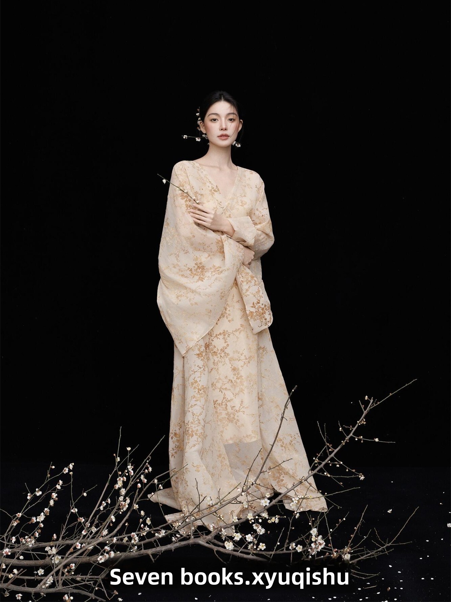 ชุดถ่ายภาพศิลปะใหม่ โทนสีเย็น  - Ethnic Fashion Studio บทวิจารณ์และราคา